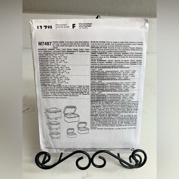 3/$30 BUNDLE&SAVE ✨ McCall’s Patterns Travel Cases in Three Sizes Sewing Pattern - Picture 2 of 9